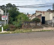Terreno com 292m² no bairro Cristo Redentor em Porto Alegre