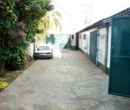 Depósito com 900m² no bairro Sarandi em Porto Alegre