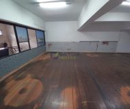 Depósito com 550m² no bairro Floresta em Porto Alegre
