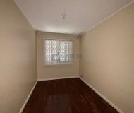 Casa com 350m², 7 dormitórios, 1 suíte, 4 vagas no bairro Sarandi em Porto Alegre