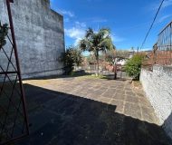 Terreno com 410m², 1 vaga no bairro Jardim Sabará em Porto Alegre