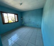 Terreno com 410m², 1 vaga no bairro Jardim Sabará em Porto Alegre