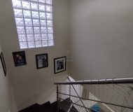 Casa com 170m², 4 dormitórios, 1 suíte, 2 vagas no bairro Sarandi em Porto Alegre