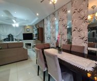 Casa com 170m², 4 dormitórios, 1 suíte, 2 vagas no bairro Sarandi em Porto Alegre