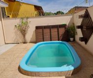 Casa com 170m², 4 dormitórios, 1 suíte, 2 vagas no bairro Sarandi em Porto Alegre