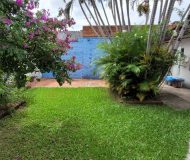 Casa com 142m², 3 dormitórios, 1 suíte, 5 vagas no bairro Sarandi em Porto Alegre