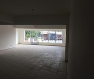 Depósito com 970m², 17 vagas no bairro Sarandi em Porto Alegre