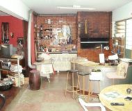 Casa com 550m², 5 dormitórios, 4 vagas no bairro Chácara das Pedras em Porto Alegre