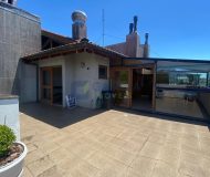 Cobertura com 183m², 3 dormitórios, 1 suíte, 2 vagas no bairro Chácara das Pedras em Porto Alegre