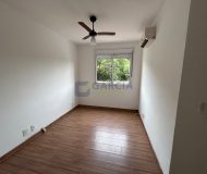 Apartamento com 42m², 2 dormitórios, 1 vaga no bairro Morro Santana em Porto Alegre
