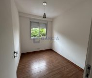 Apartamento com 42m², 2 dormitórios, 1 vaga no bairro Morro Santana em Porto Alegre