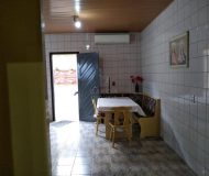 Casa com 170m², 3 dormitórios, 3 vagas no bairro Sarandi em Porto Alegre
