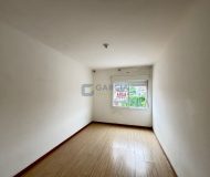 Apartamento com 70m², 2 dormitórios, 1 suíte no bairro São Sebastião em Porto Alegre