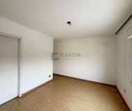 Apartamento com 70m², 2 dormitórios, 1 suíte no bairro São Sebastião em Porto Alegre