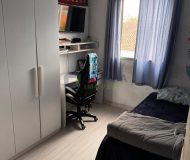Apartamento com 47m², 2 dormitórios, 1 vaga no bairro Sarandi em Porto Alegre