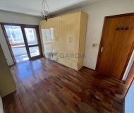 Apartamento com 110m², 3 dormitórios, 1 suíte no bairro Jardim Itu em Porto Alegre