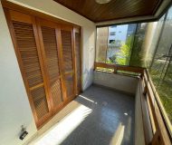 Apartamento com 110m², 3 dormitórios, 1 suíte no bairro Jardim Itu em Porto Alegre
