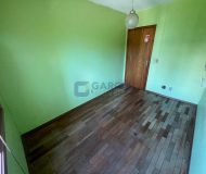 Apartamento com 110m², 3 dormitórios, 1 suíte no bairro Jardim Itu em Porto Alegre