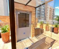 Apartamento com 87m², 3 dormitórios, 1 suíte, 1 vaga no bairro Passo da Areia em Porto Alegre