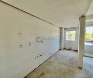 Apartamento com 87m², 3 dormitórios, 1 suíte, 1 vaga no bairro Passo da Areia em Porto Alegre