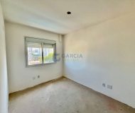 Apartamento com 87m², 3 dormitórios, 1 suíte, 1 vaga no bairro Passo da Areia em Porto Alegre