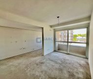 Apartamento com 87m², 3 dormitórios, 1 suíte, 1 vaga no bairro Passo da Areia em Porto Alegre