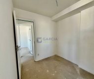 Apartamento com 87m², 3 dormitórios, 1 suíte, 1 vaga no bairro Passo da Areia em Porto Alegre