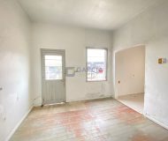 Casa com 100m², 2 dormitórios, 3 vagas no bairro Sarandi em Porto Alegre