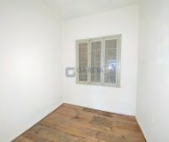 Casa com 100m², 2 dormitórios, 3 vagas no bairro Sarandi em Porto Alegre