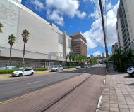 Sala Comercial com 40m² no bairro Cristo Redentor em Porto Alegre