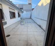 Casa com 396m², 4 dormitórios, 1 suíte, 4 vagas no bairro Jardim Lindóia em Porto Alegre