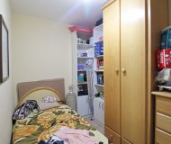 Casa com 381m², 4 dormitórios, 1 suíte, 4 vagas no bairro Chácara das Pedras em Porto Alegre