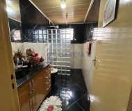 Casa com 181m², 2 dormitórios, 1 suíte, 7 vagas no bairro Sarandi em Porto Alegre