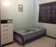 Casa com 154m², 3 dormitórios, 1 suíte, 3 vagas no bairro Sarandi em Porto Alegre