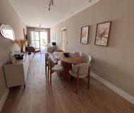 Apartamento com 65m², 2 dormitórios, 1 suíte, 2 vagas no bairro Petrópolis em Porto Alegre