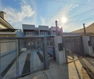 Casa com 187m², 3 dormitórios, 1 suíte, 2 vagas no bairro Sarandi em Porto Alegre