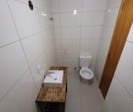 Casa com 187m², 3 dormitórios, 1 suíte, 2 vagas no bairro Sarandi em Porto Alegre