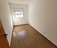 Casa com 187m², 3 dormitórios, 1 suíte, 2 vagas no bairro Sarandi em Porto Alegre