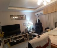 Casa com 310m², 3 dormitórios, 1 suíte, 2 vagas no bairro Jardim Itu Sabará em Porto Alegre