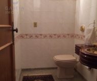 Casa com 230m², 3 dormitórios, 1 suíte, 2 vagas no bairro Jardim Lindóia em Porto Alegre