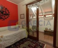 Casa com 350m², 4 dormitórios, 1 suíte, 3 vagas no bairro Jardim Itu em Porto Alegre