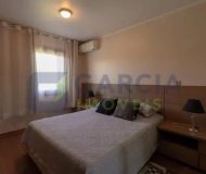 Casa com 350m², 4 dormitórios, 1 suíte, 3 vagas no bairro Jardim Itu em Porto Alegre