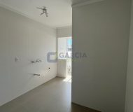 Apartamento com 65m², 2 dormitórios, 1 vaga no bairro São Sebastião em Porto Alegre