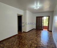 Apartamento com 65m², 2 dormitórios, 1 vaga no bairro São Sebastião em Porto Alegre