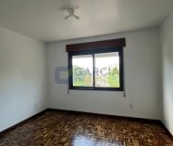 Apartamento com 65m², 2 dormitórios, 1 vaga no bairro São Sebastião em Porto Alegre