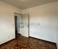 Apartamento com 65m², 2 dormitórios, 1 vaga no bairro São Sebastião em Porto Alegre