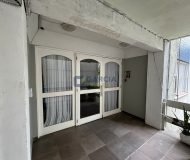 Apartamento com 65m², 2 dormitórios, 1 vaga no bairro São Sebastião em Porto Alegre