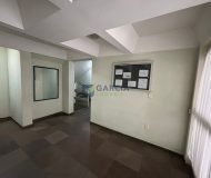 Apartamento com 65m², 2 dormitórios, 1 vaga no bairro São Sebastião em Porto Alegre