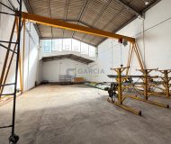 Depósito com 430m², 1 vaga no bairro Rubem Berta em Porto Alegre