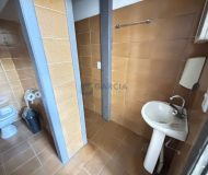 Depósito com 430m², 1 vaga no bairro Rubem Berta em Porto Alegre